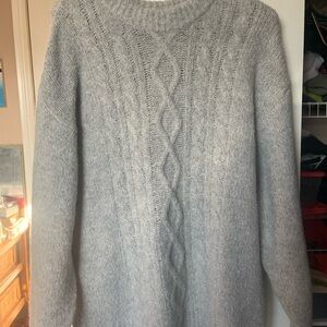 H&M Gray Crew Neck Cable Knit Sweater